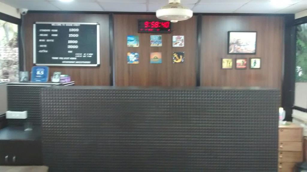 Ocean Crest Hotel Colva Buitenkant foto